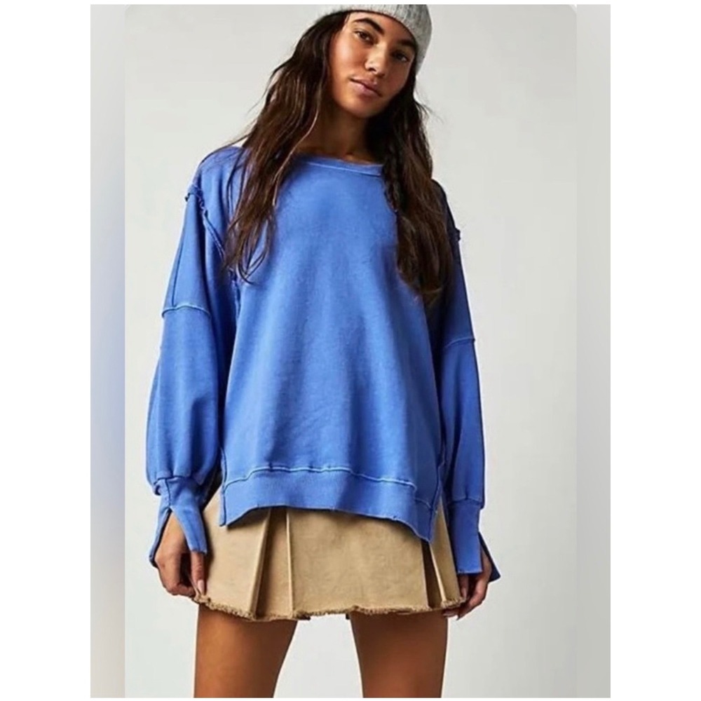 Free People Graphic Camden Pullover Sweatshirt casual Medium Blue Iris new NWT